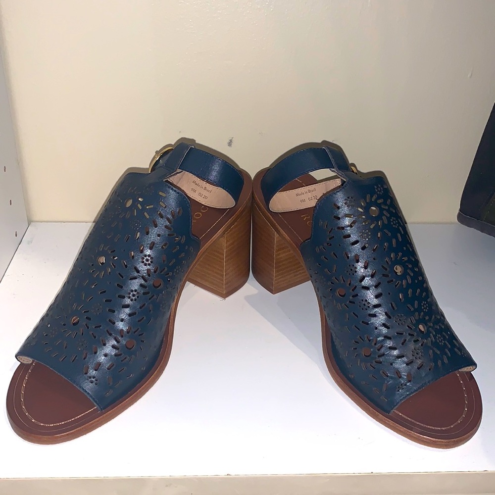 Jack Rogers size 9 (brand new)